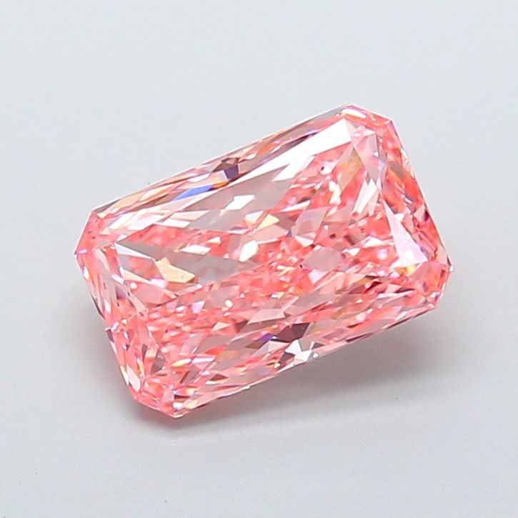 Loose Diamond - RADIANT 3.76ct Fancy Vivid Pink VS2: Loose Diamond - RADIANT 3.76ct Fancy Vivid Pink VS2 Source: This is a real non-mined Diamond that has been grown in a lab Shape: RADIANT Carats: 3.76 Color: Fancy Vivid Pink Certification: IGI Video: