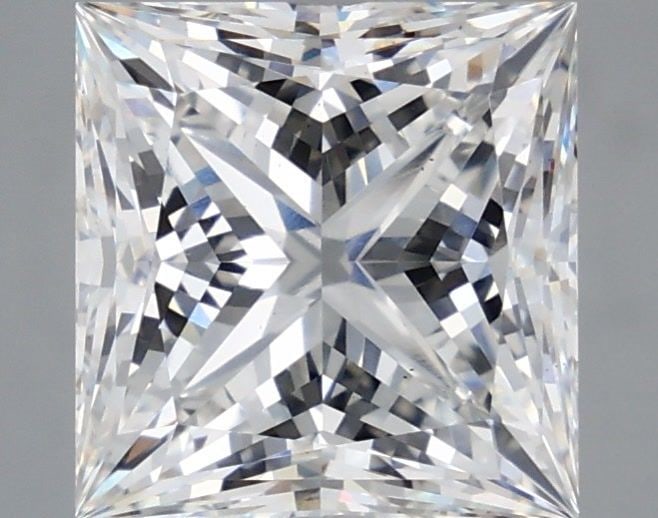Loose Diamond - PRINCESS 4.42ct F VS2: Loose Diamond - PRINCESS 4.42ct F VS2 Source: This is a real non-mined Diamond that has been grown in a lab Shape: PRINCESS Carats: 4.42 Color: F Clarity: VS2 Certification: IGI Video: