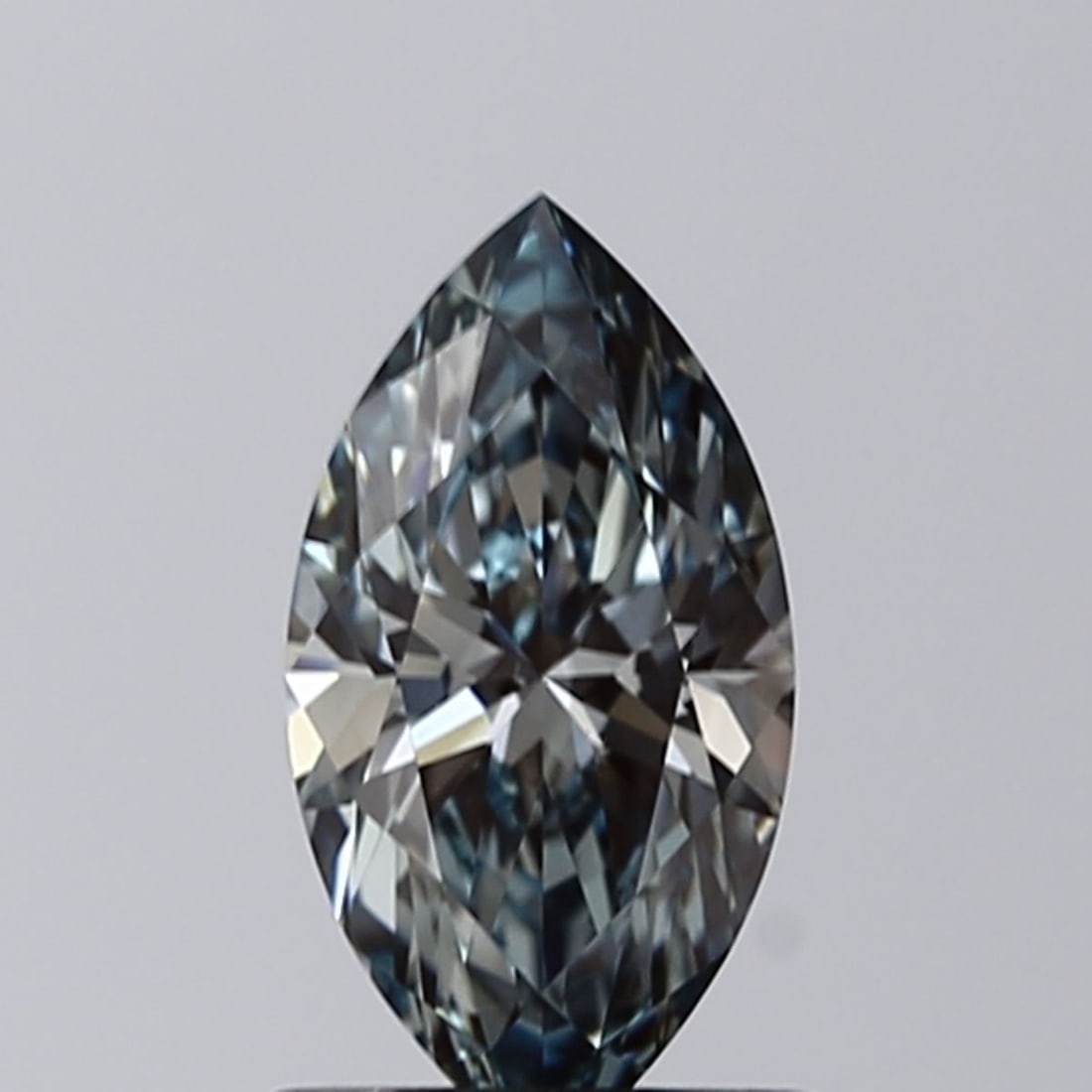 Loose Diamond - MARQUISE 0.9ct Fancy Greenish Blue VS1: Loose Diamond - MARQUISE 0.9ct Fancy Greenish Blue VS1 Source: This is a real non-mined Diamond that has been grown in a lab Shape: MARQUISE Carats: 0.9 Color: Fancy Greenish Blue Certification: IGI V