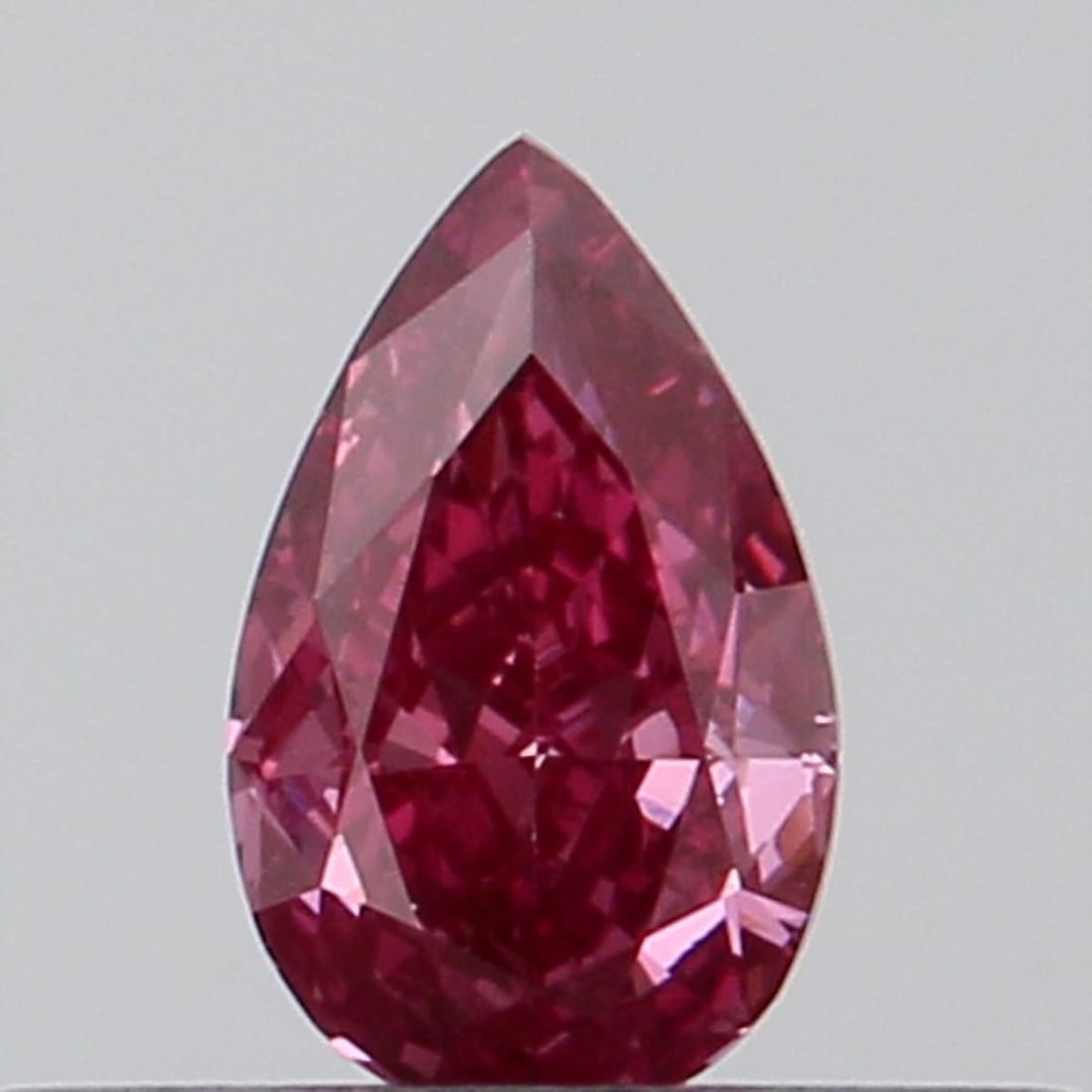 Loose Diamond - PEAR 0.24ct Fancy Vivid Pink VS1: Loose Diamond - PEAR 0.24ct Fancy Vivid Pink VS1 Source: This is a real non-mined Diamond that has been grown in a lab Shape: PEAR Carats: 0.24 Color: Fancy Vivid Pink Certification: NONE Video: