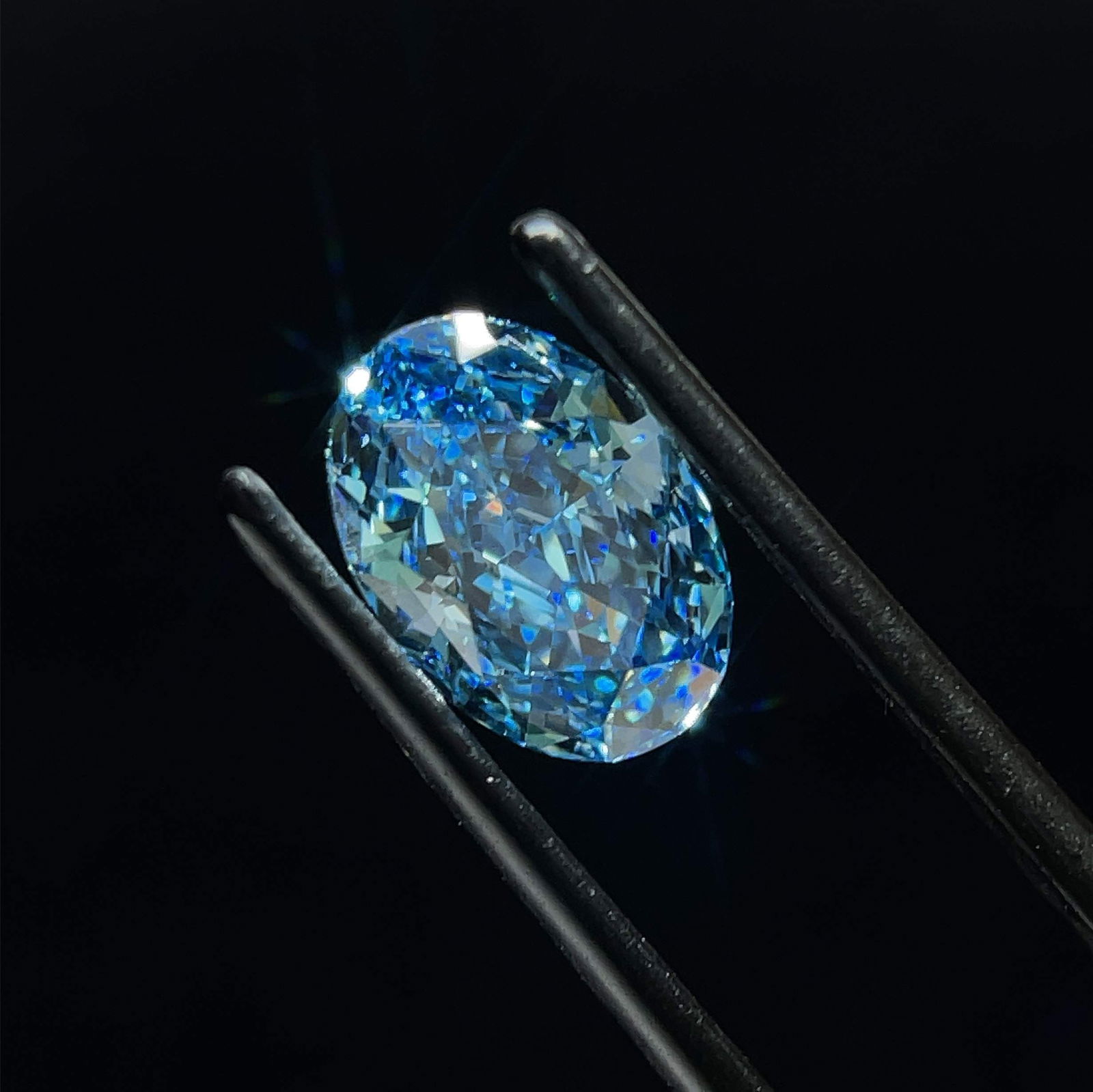 Loose Diamond - OVAL 2.09ct Fancy Vivid Blue VS1 (1 of 1)