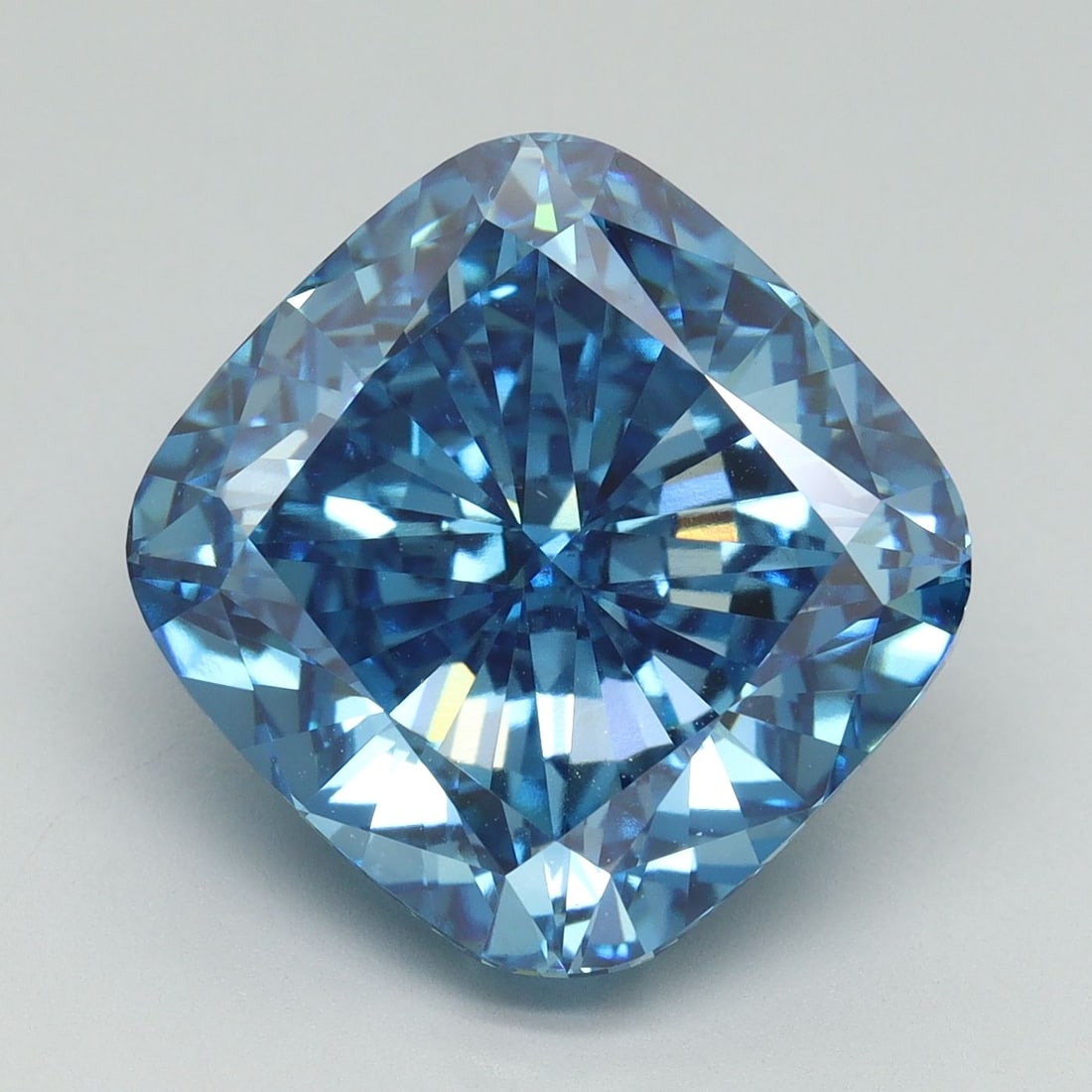 Loose Diamond - CUSHION BRILLIANT 10.64ct Fancy Vivid Blue VS1: Loose Diamond - CUSHION BRILLIANT 10.64ct Fancy Vivid Blue VS1 Source: This is a real non-mined Diamond that has been grown in a lab Shape: CUSHION BRILLIANT Carats: 10.64 Color: Fancy Vivid Blue Cert