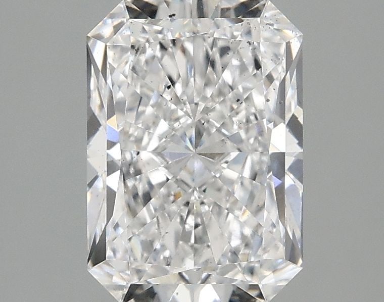 Loose Diamond - RADIANT 2.08ct E SI1: Loose Diamond - RADIANT 2.08ct E SI1 Source: This is a real non-mined Diamond that has been grown in a lab Shape: RADIANT Carats: 2.08 Color: E Clarity: SI1 Certification: IGI Video: Video Link 