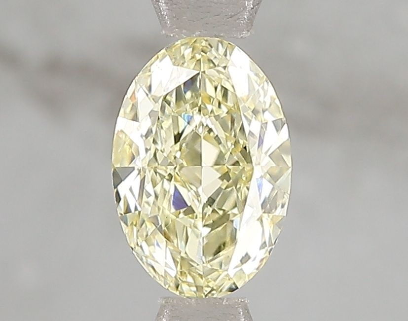 Loose Diamond - OVAL 1.03ct Fancy Intense Yellow VS1: Loose Diamond - OVAL 1.03ct Fancy Intense Yellow VS1 Source: This is a real non-mined Diamond that has been grown in a lab Shape: OVAL Carats: 1.03 Color: Fancy Intense Yellow Certification: IGI Video