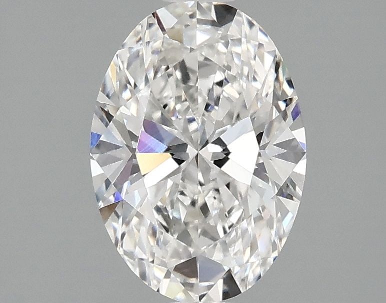 Loose Diamond - OVAL 1.5ct E VVS2: Loose Diamond - OVAL 1.5ct E VVS2 Source: This is a real non-mined Diamond that has been grown in a lab Shape: OVAL Carats: 1.5 Color: E Clarity: VVS2 Certification: IGI Video: