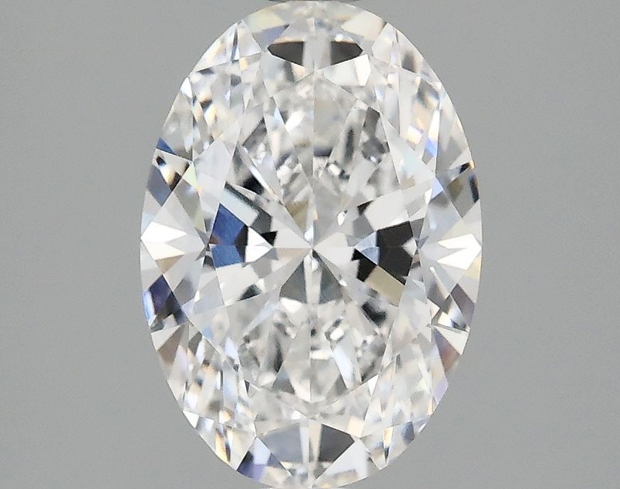 Loose Diamond - OVAL 2.0ct E VVS2: Loose Diamond - OVAL 2.0ct E VVS2 Source: This is a real non-mined Diamond that has been grown in a lab Shape: OVAL Carats: 2.0 Color: E Clarity: VVS2 Certification: IGI Video: