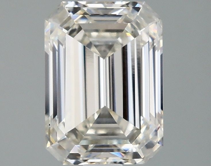 Loose Diamond - EMERALD 2.09ct H VS1: Loose Diamond - EMERALD 2.09ct H VS1 Source: This is a real non-mined Diamond that has been grown in a lab Shape: EMERALD Carats: 2.09 Color: H Clarity: VS1 Certification: IGI Video: