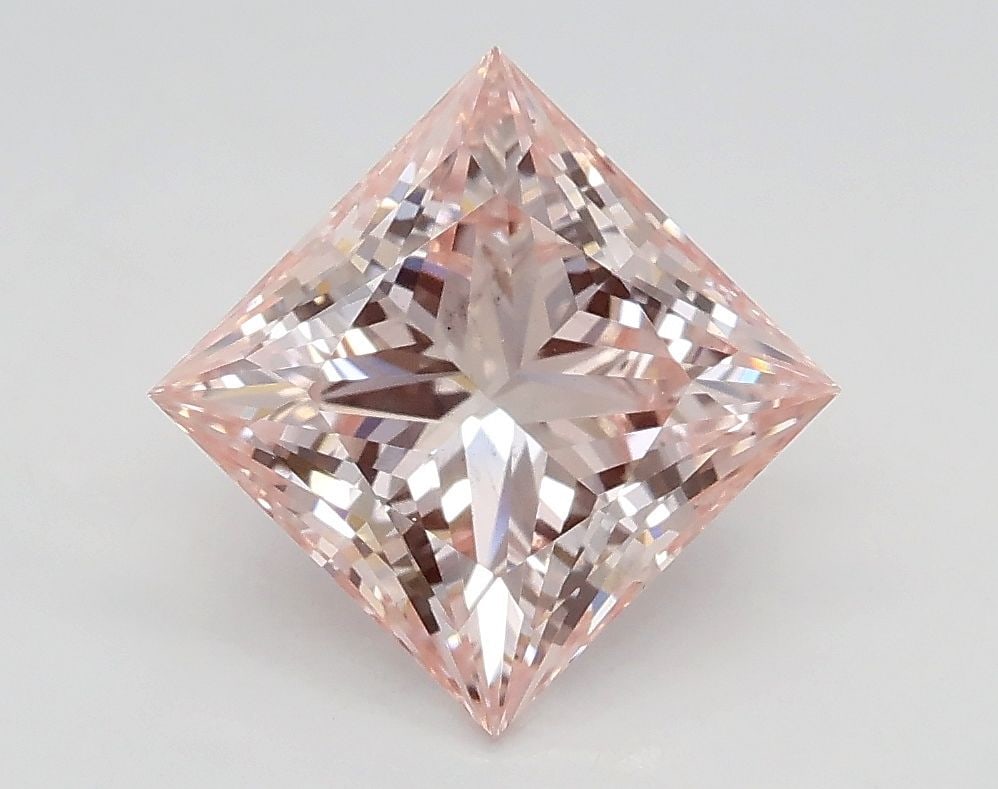 Loose Diamond - PRINCESS 1.73ct Fancy Pink VS2: Loose Diamond - PRINCESS 1.73ct Fancy Pink VS2 Source: This is a real non-mined Diamond that has been grown in a lab Shape: PRINCESS Carats: 1.73 Color: Fancy Pink Certification: IGI Video: