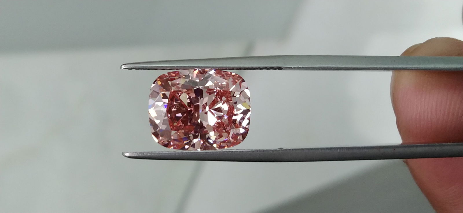 Loose Diamond - CUSHION MODIFIED 6.05ct Fancy Intense Pink VS2: Loose Diamond - CUSHION MODIFIED 6.05ct Fancy Intense Pink VS2 Source: This is a real non-mined Diamond that has been grown in a lab Shape: CUSHION MODIFIED Carats: 6.05 Color: Fancy Intense Pink Cert