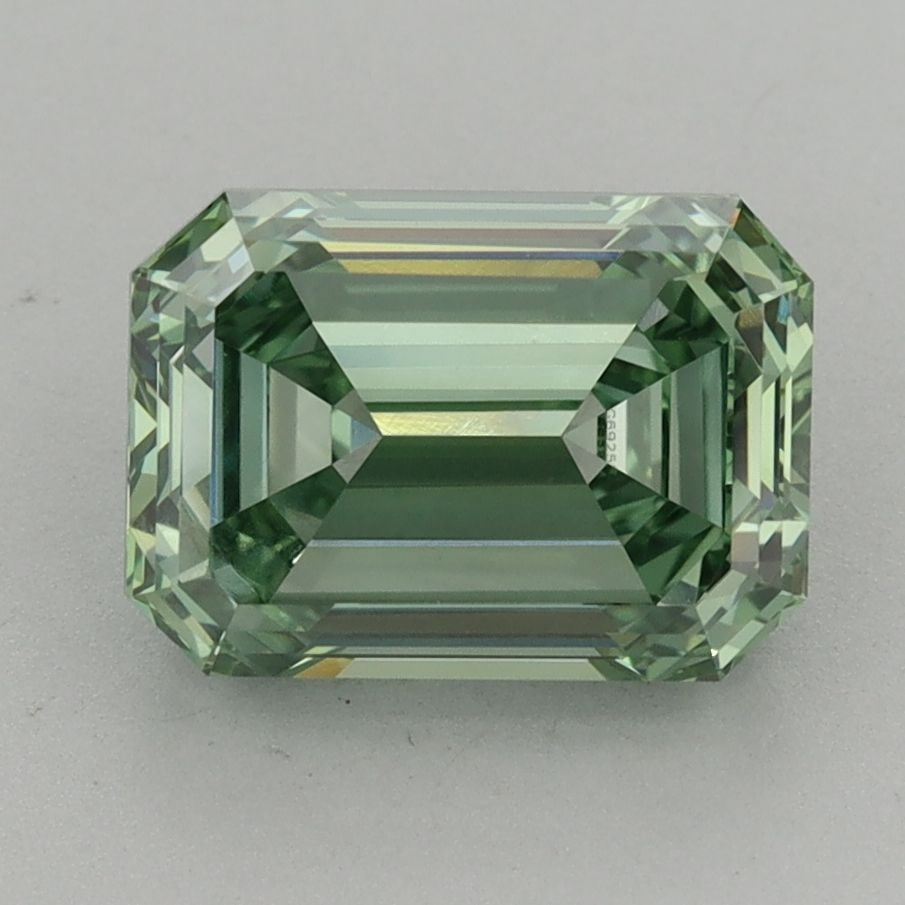 Loose Diamond - EMERALD 3.11ct Fancy Vivid Green VVS2: Loose Diamond - EMERALD 3.11ct Fancy Vivid Green VVS2 Source: This is a real non-mined Diamond that has been grown in a lab Shape: EMERALD Carats: 3.11 Color: Fancy Vivid Green Certification: IGI Vide