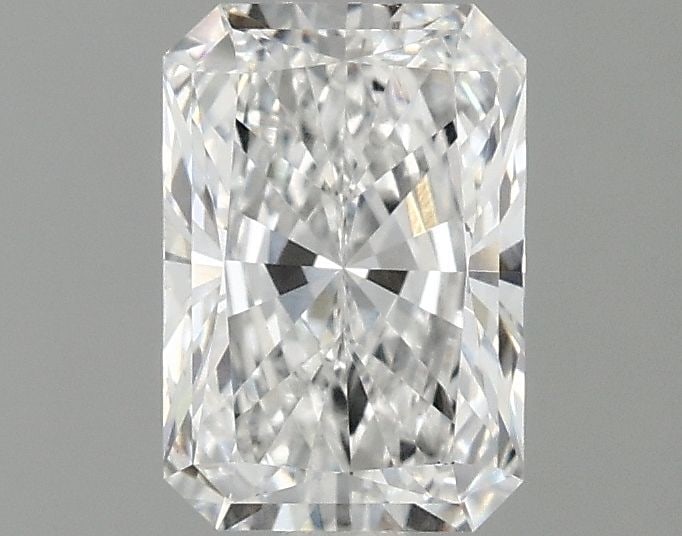 Loose Diamond - RADIANT 1.33ct D VS1: Loose Diamond - RADIANT 1.33ct D VS1 Source: This is a real non-mined Diamond that has been grown in a lab Shape: RADIANT Carats: 1.33 Color: D Clarity: VS1 Certification: IGI Video: