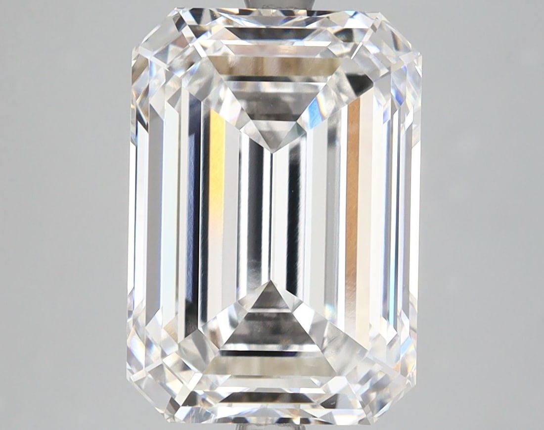 Loose Diamond - EMERALD 7.19ct E IF (1 of 1)