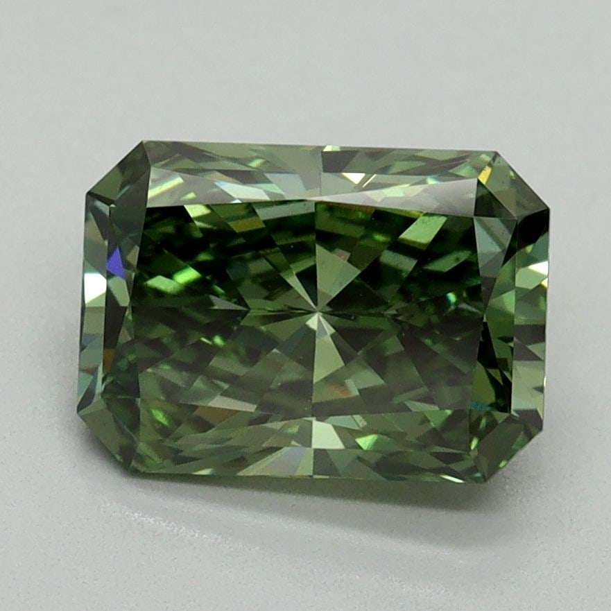 Loose Diamond - RADIANT 2.04ct Fancy Vivid Green VS1: Loose Diamond - RADIANT 2.04ct Fancy Vivid Green VS1 Source: This is a real non-mined Diamond that has been grown in a lab Shape: RADIANT Carats: 2.04 Color: Fancy Vivid Green Certification: IGI