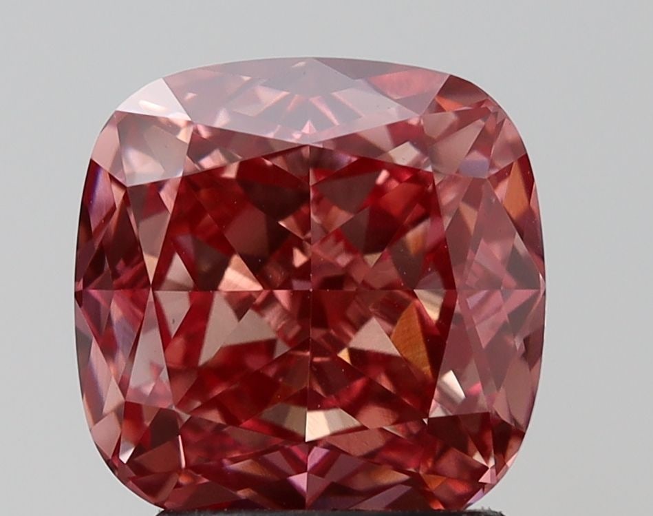 Loose Diamond - CUSHION BRILLIANT 3.05ct Fancy Vivid Pink VS1: Loose Diamond - CUSHION BRILLIANT 3.05ct Fancy Vivid Pink VS1 Source: This is a real non-mined Diamond that has been grown in a lab Shape: CUSHION BRILLIANT Carats: 3.05 Color: Fancy Vivid Pink Certif