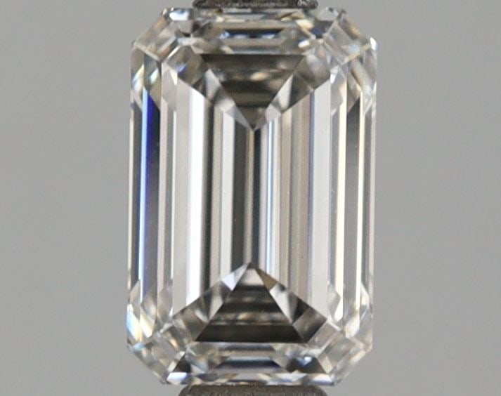 Loose Diamond - EMERALD 1.04ct Fancy Light Gray SI1: Loose Diamond - EMERALD 1.04ct Fancy Light Gray SI1 Source: This is a real non-mined Diamond that has been grown in a lab Shape: EMERALD Carats: 1.04 Color: Fancy Light Gray Certification: NONE Video: