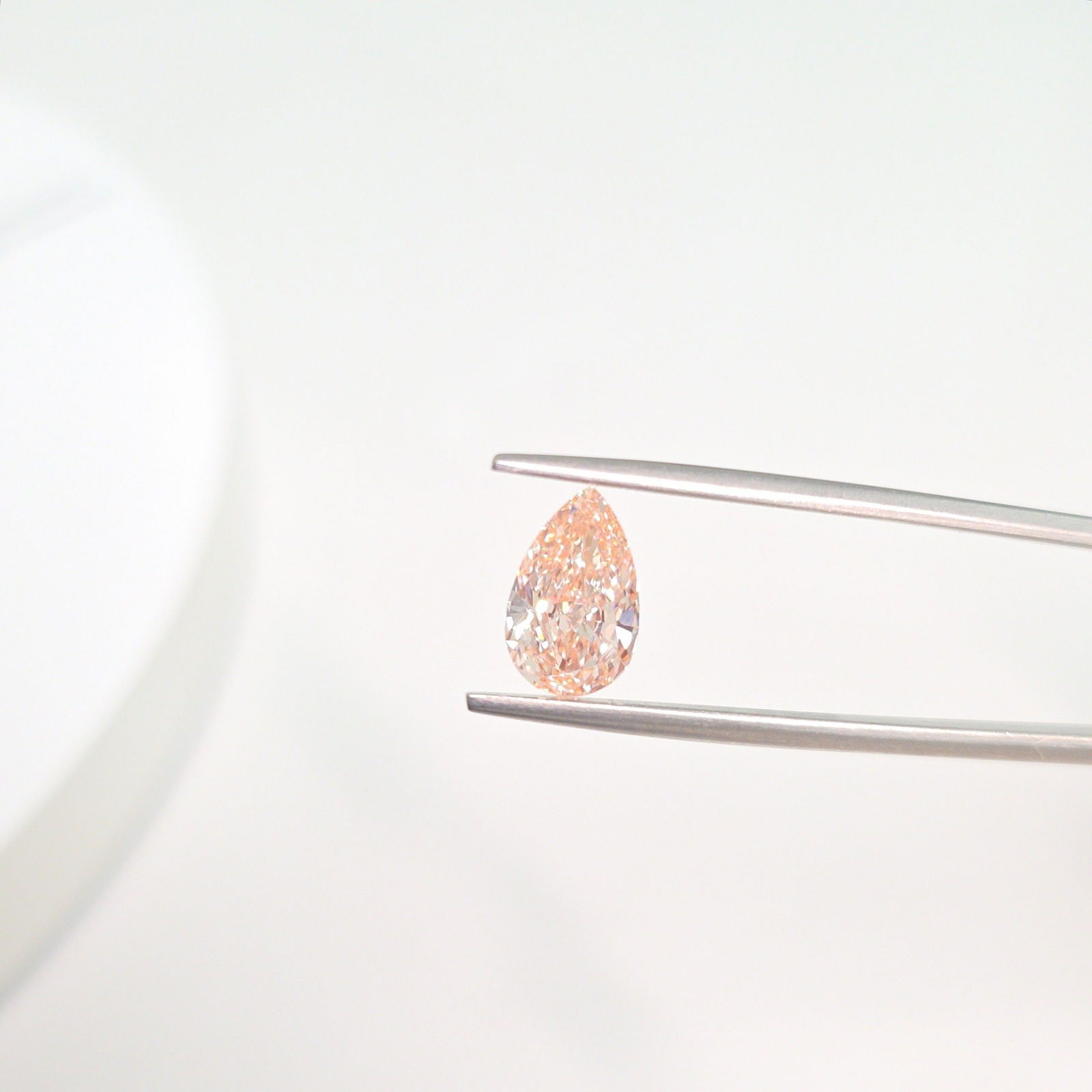 Loose Diamond - PEAR 1.82ct Fancy Intense Pink VS1 (1 of 1)