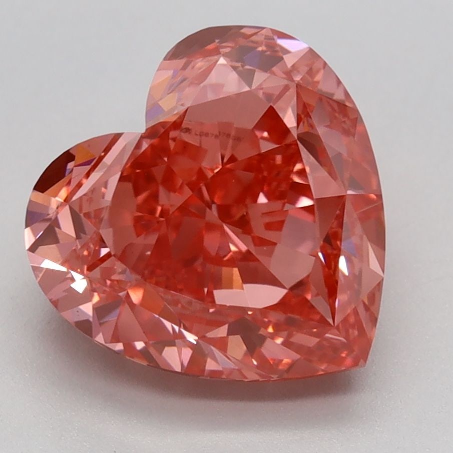Loose Diamond - HEART 3.17ct Fancy Vivid Pink VS1: Loose Diamond - HEART 3.17ct Fancy Vivid Pink VS1 Source: This is a real non-mined Diamond that has been grown in a lab Shape: HEART Carats: 3.17 Color: Fancy Vivid Pink Certification: IGI Video: