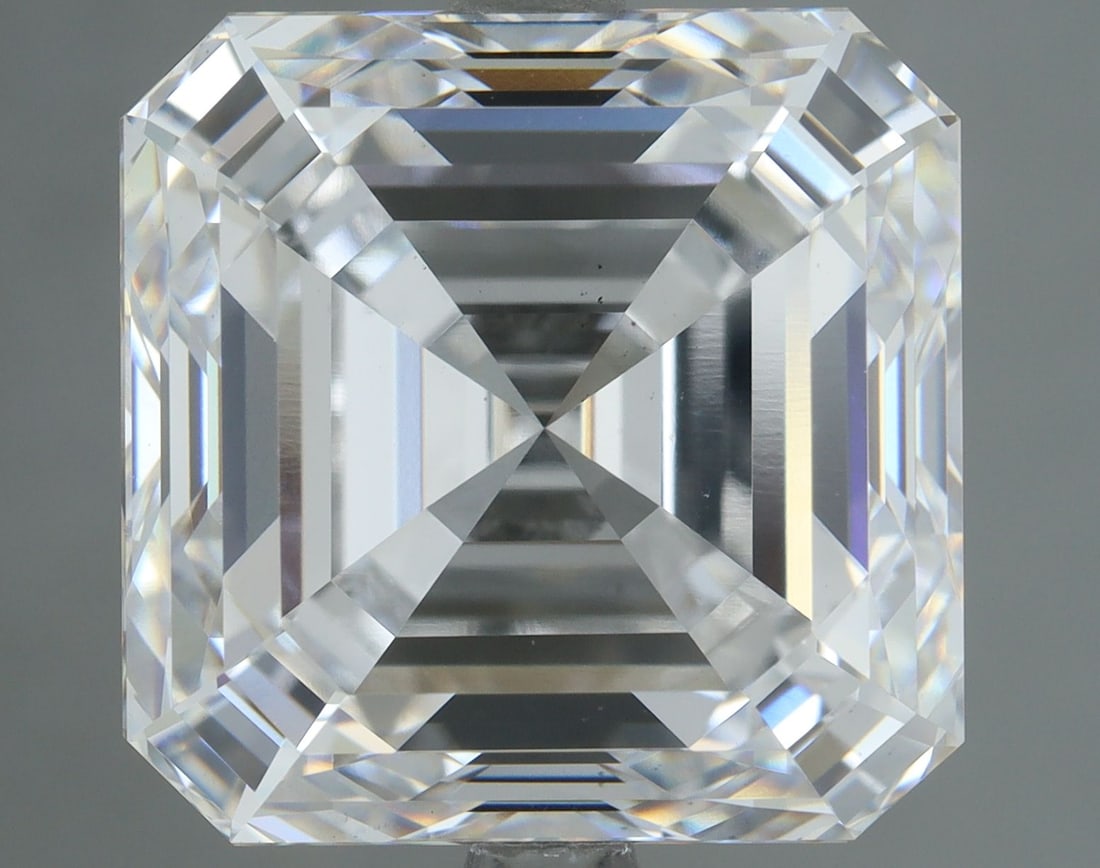 Loose Diamond - SQUARE EMERALD 7.06ct F VS1 (1 of 1)
