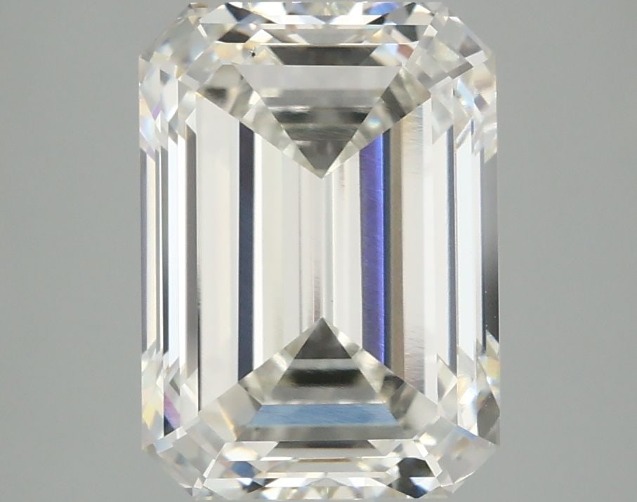 Loose Diamond - EMERALD 4.04ct H VS2: Loose Diamond - EMERALD 4.04ct H VS2 Source: This is a real non-mined Diamond that has been grown in a lab Shape: EMERALD Carats: 4.04 Color: H Clarity: VS2 Certification: IGI Video: Video Link 