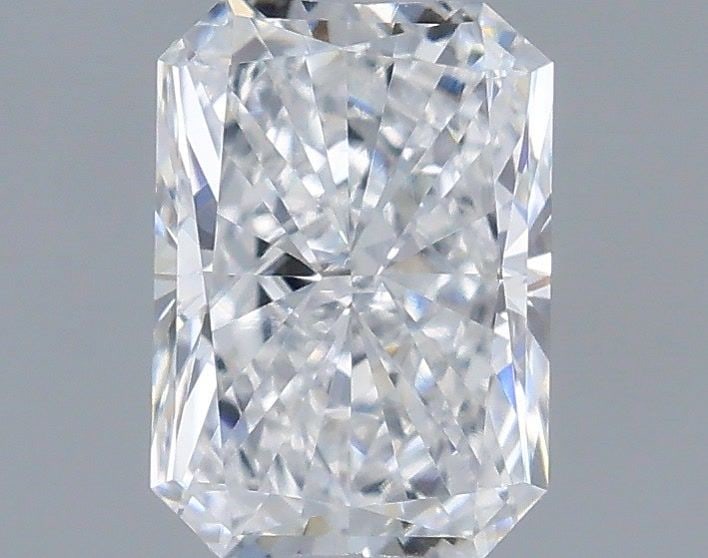 Loose Diamond - RADIANT 0.53ct D VVS1: Loose Diamond - RADIANT 0.53ct D VVS1 Source: This is a real non-mined Diamond that has been grown in a lab Shape: RADIANT Carats: 0.53 Color: D Clarity: VVS1 Certification: IGI Video: Video Link 