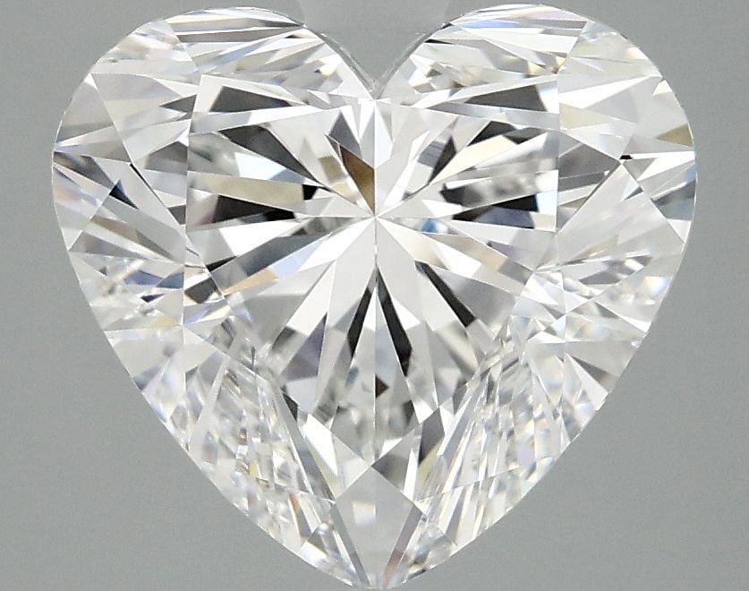 Loose Diamond - HEART 4.07ct E VVS2: Loose Diamond - HEART 4.07ct E VVS2 Source: This is a real non-mined Diamond that has been grown in a lab Shape: HEART Carats: 4.07 Color: E Clarity: VVS2 Certification: IGI Video: Video Link 