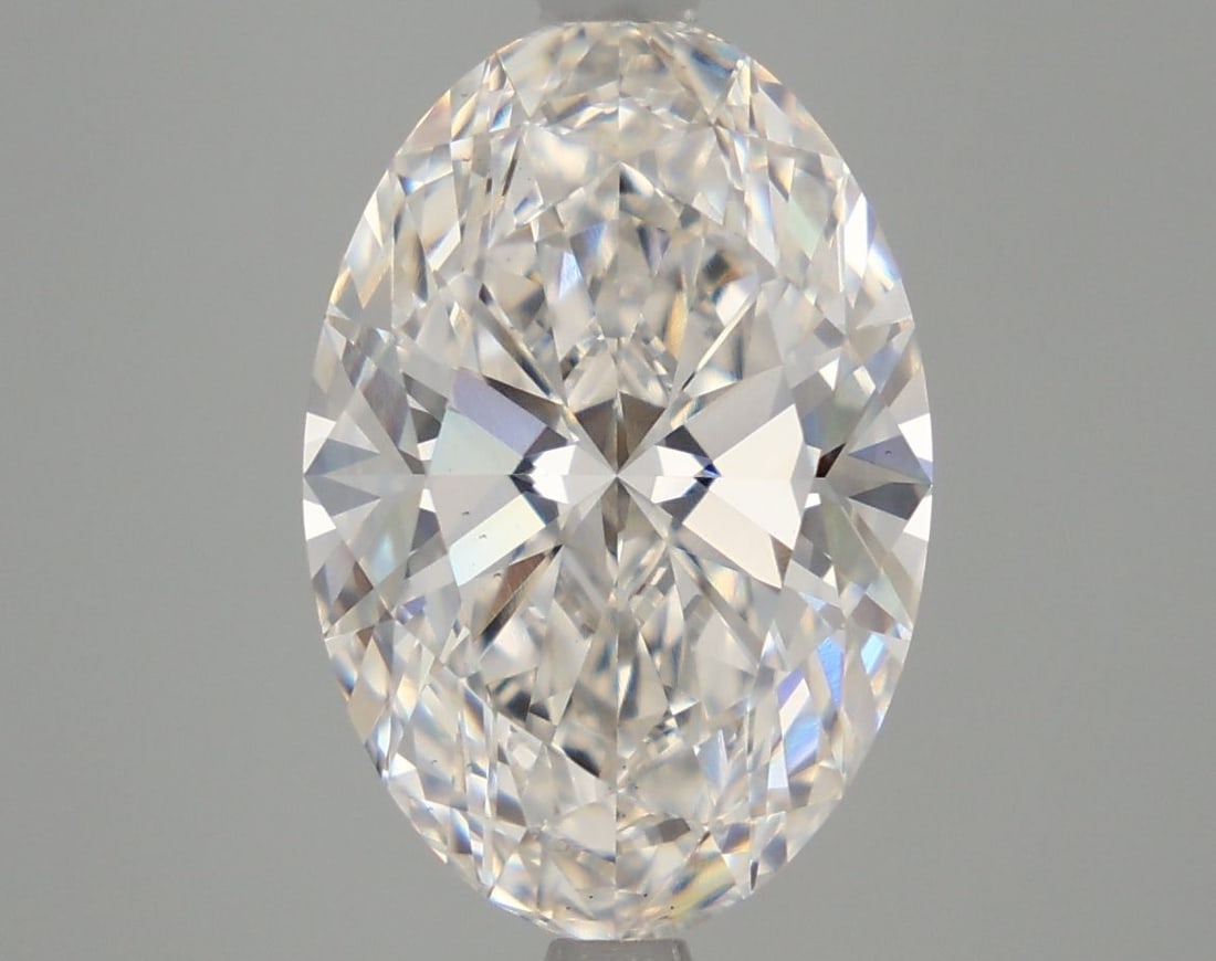 Loose Diamond - OVAL 5.05ct G VS1: Loose Diamond - OVAL 5.05ct G VS1 Source: This is a real non-mined Diamond that has been grown in a lab Shape: OVAL Carats: 5.05 Color: G Clarity: VS1 Certification: IGI Video: