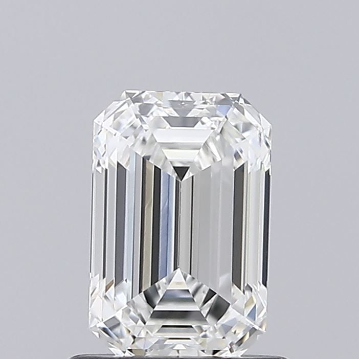 Loose Diamond - EMERALD 0.94ct E VS1: Loose Diamond - EMERALD 0.94ct E VS1 Source: This is a real non-mined Diamond that has been grown in a lab Shape: EMERALD Carats: 0.94 Color: E Clarity: VS1 Certification: IGI Video: