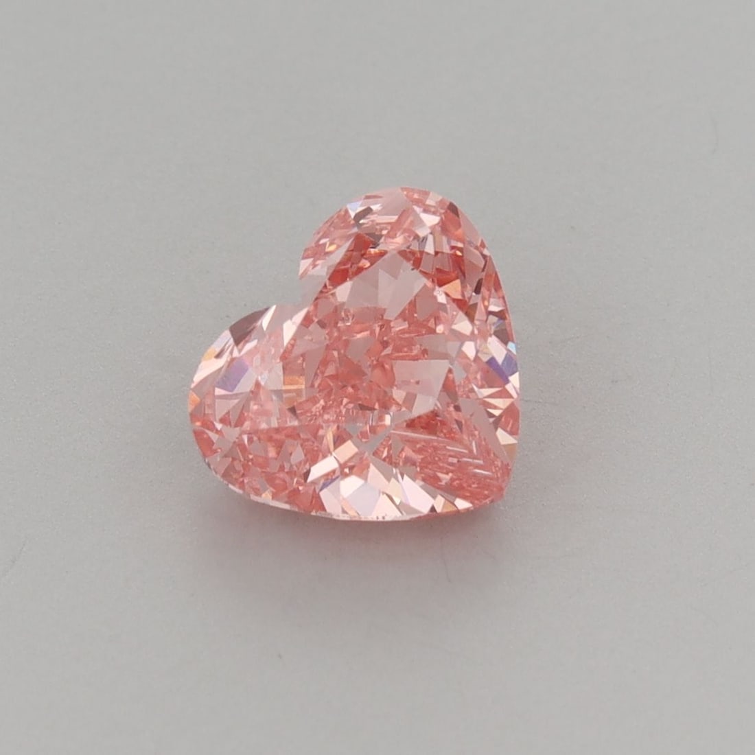 Loose Diamond - HEART 1.83ct Fancy Vivid Pink VS1: Loose Diamond - HEART 1.83ct Fancy Vivid Pink VS1 Source: This is a real non-mined Diamond that has been grown in a lab Shape: HEART Carats: 1.83 Color: Fancy Vivid Pink Certification: IGI Video: