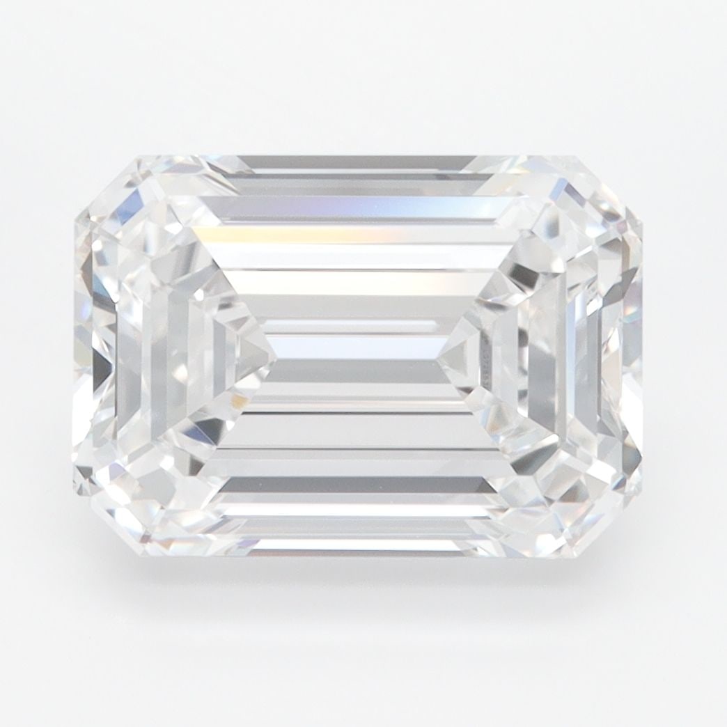 Loose Diamond - EMERALD 4.59ct D IF: Loose Diamond - EMERALD 4.59ct D IF Source: This is a real non-mined Diamond that has been grown in a lab Shape: EMERALD Carats: 4.59 Color: D Clarity: IF Certification: IGI Video: