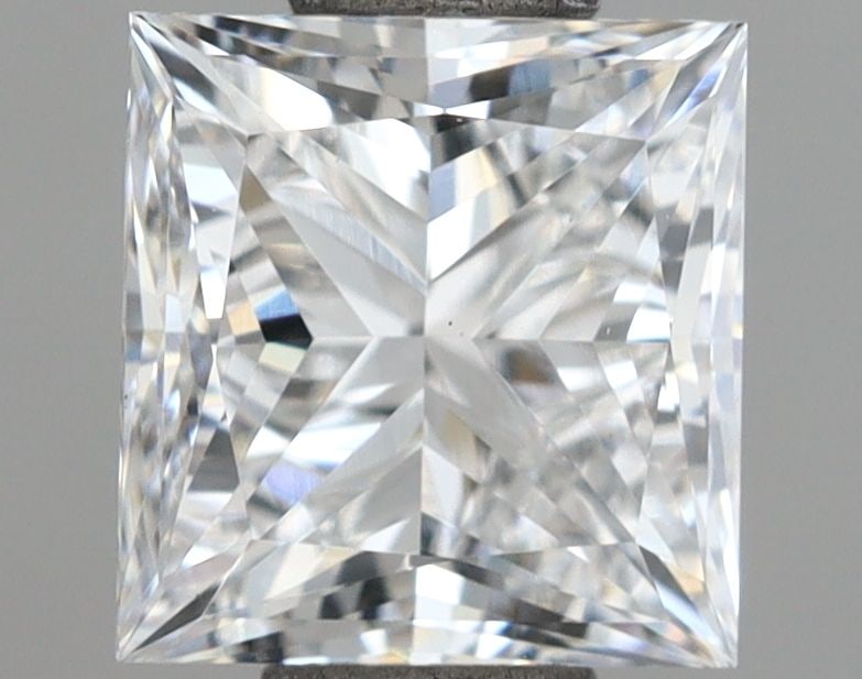 Loose Diamond - PRINCESS 1.01ct D VS1: Loose Diamond - PRINCESS 1.01ct D VS1 Source: This is a real non-mined Diamond that has been grown in a lab Shape: PRINCESS Carats: 1.01 Color: D Clarity: VS1 Certification: IGI Video: