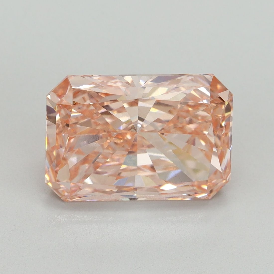 Loose Diamond - RADIANT 5.13ct Fancy Vivid Pink VVS2: Loose Diamond - RADIANT 5.13ct Fancy Vivid Pink VVS2 Source: This is a real non-mined Diamond that has been grown in a lab Shape: RADIANT Carats: 5.13 Color: Fancy Vivid Pink Certification: IGI Video: