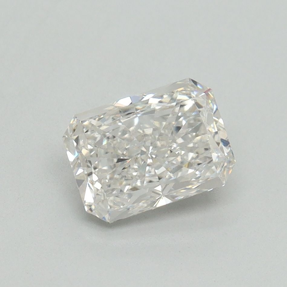 Loose Diamond - RADIANT 1.18ct G VS2: Loose Diamond - RADIANT 1.18ct G VS2 Source: This is a real non-mined Diamond that has been grown in a lab Shape: RADIANT Carats: 1.18 Color: G Clarity: VS2 Certification: NONE Video: