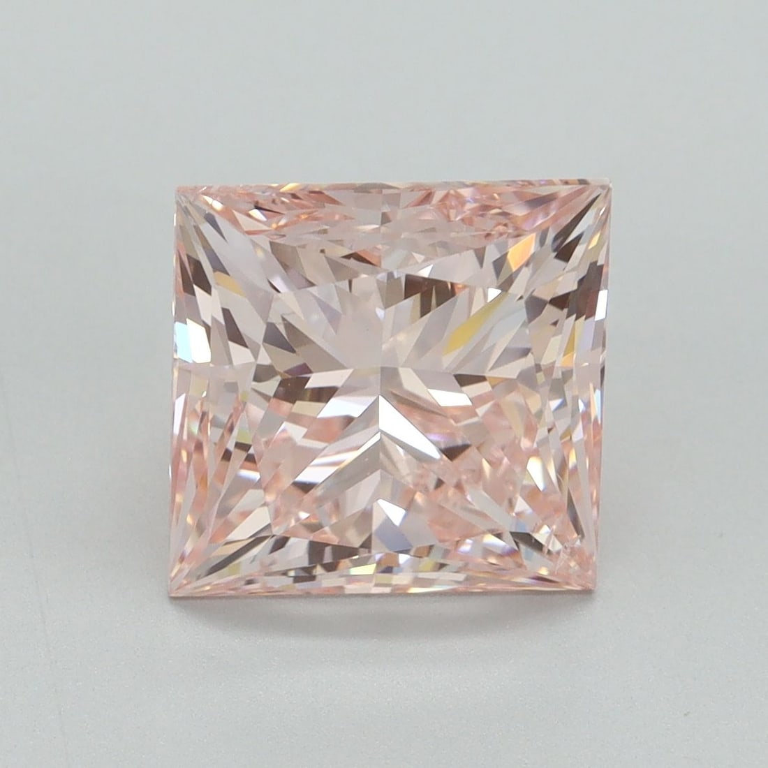 Loose Diamond - PRINCESS 4.54ct Fancy Intense Pink VS2: Loose Diamond - PRINCESS 4.54ct Fancy Intense Pink VS2 Source: This is a real non-mined Diamond that has been grown in a lab Shape: PRINCESS Carats: 4.54 Color: Fancy Intense Pink Certification: IGI V