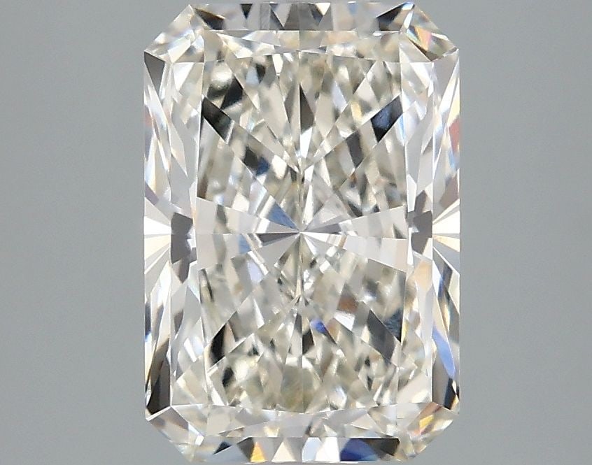 Loose Diamond - RADIANT 2.4ct H VVS2: Loose Diamond - RADIANT 2.4ct H VVS2 Source: This is a real non-mined Diamond that has been grown in a lab Shape: RADIANT Carats: 2.4 Color: H Clarity: VVS2 Certification: IGI Video: