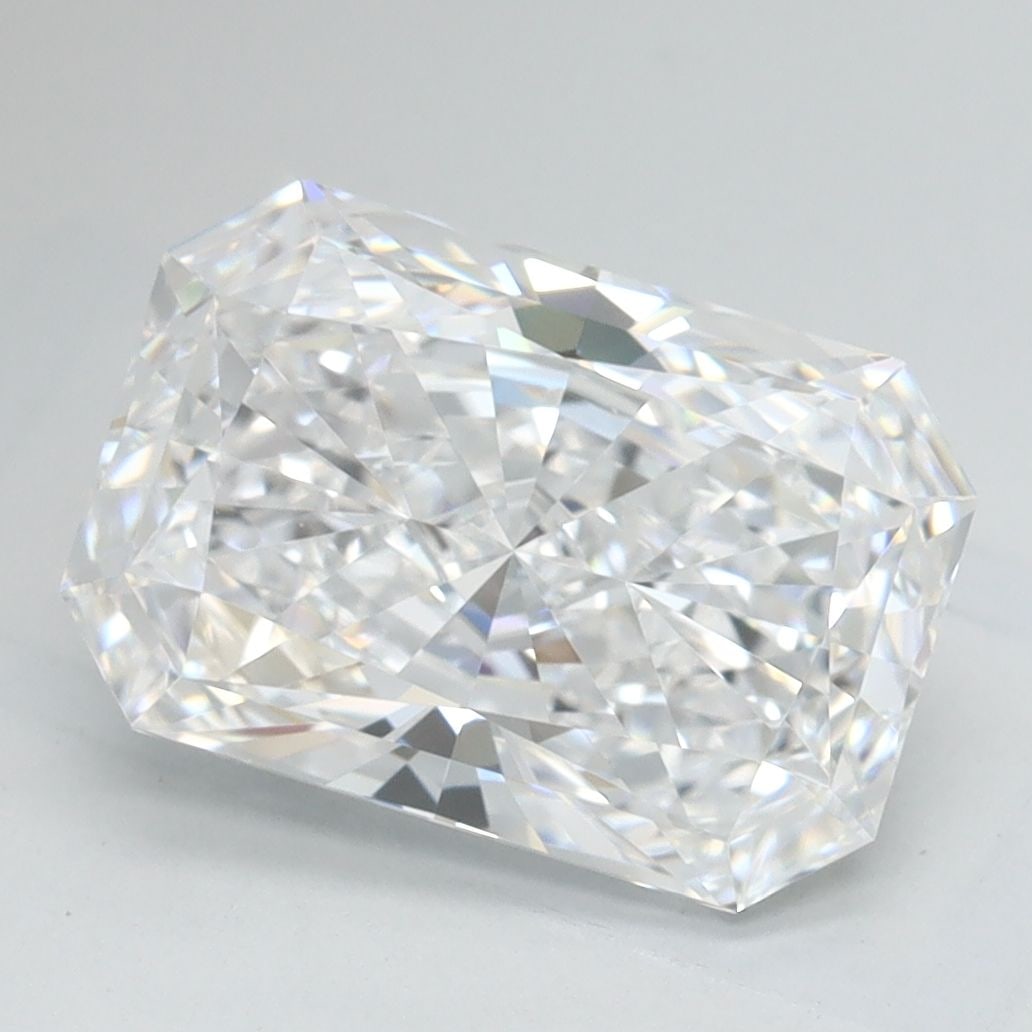 Loose Diamond - RADIANT 2.52ct D IF: Loose Diamond - RADIANT 2.52ct D IF Source: This is a real non-mined Diamond that has been grown in a lab Shape: RADIANT Carats: 2.52 Color: D Clarity: IF Certification: GCAL Video: