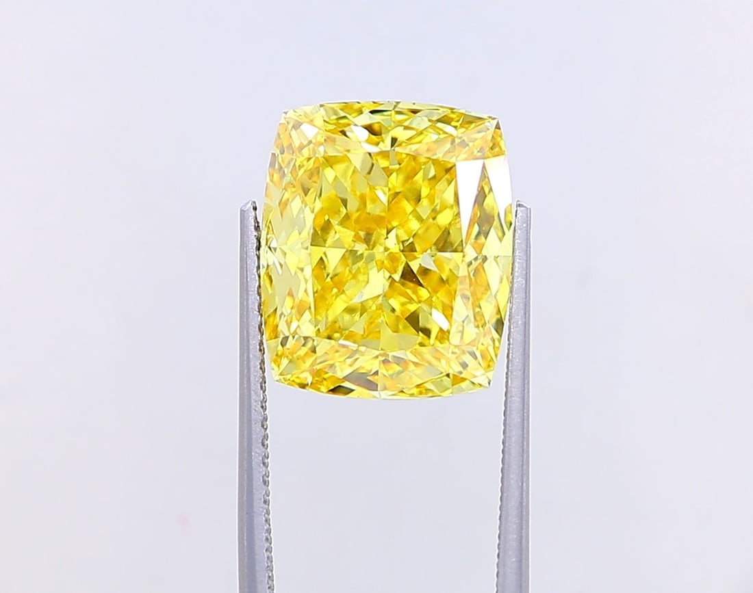 Loose Diamond - CUSHION MODIFIED 9.02ct Fancy Vivid Yellow VS2: Loose Diamond - CUSHION MODIFIED 9.02ct Fancy Vivid Yellow VS2 Source: This is a real non-mined Diamond that has been grown in a lab Shape: CUSHION MODIFIED Carats: 9.02 Color: Fancy Vivid Yellow Cert