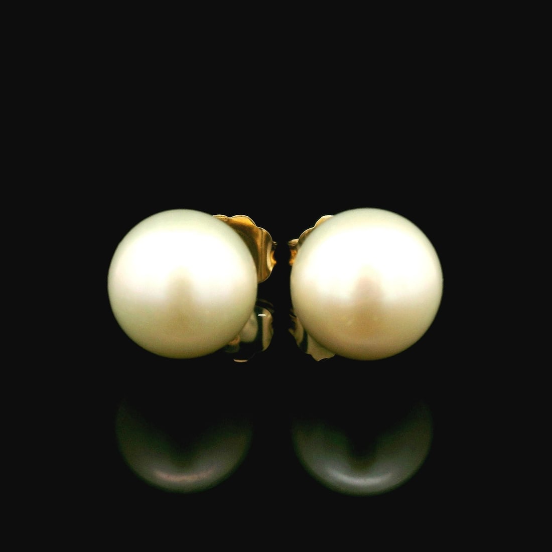 New 14k Yellow Gold 8.4mm White Cultured Pearl Stud Earrings (1 of 9)