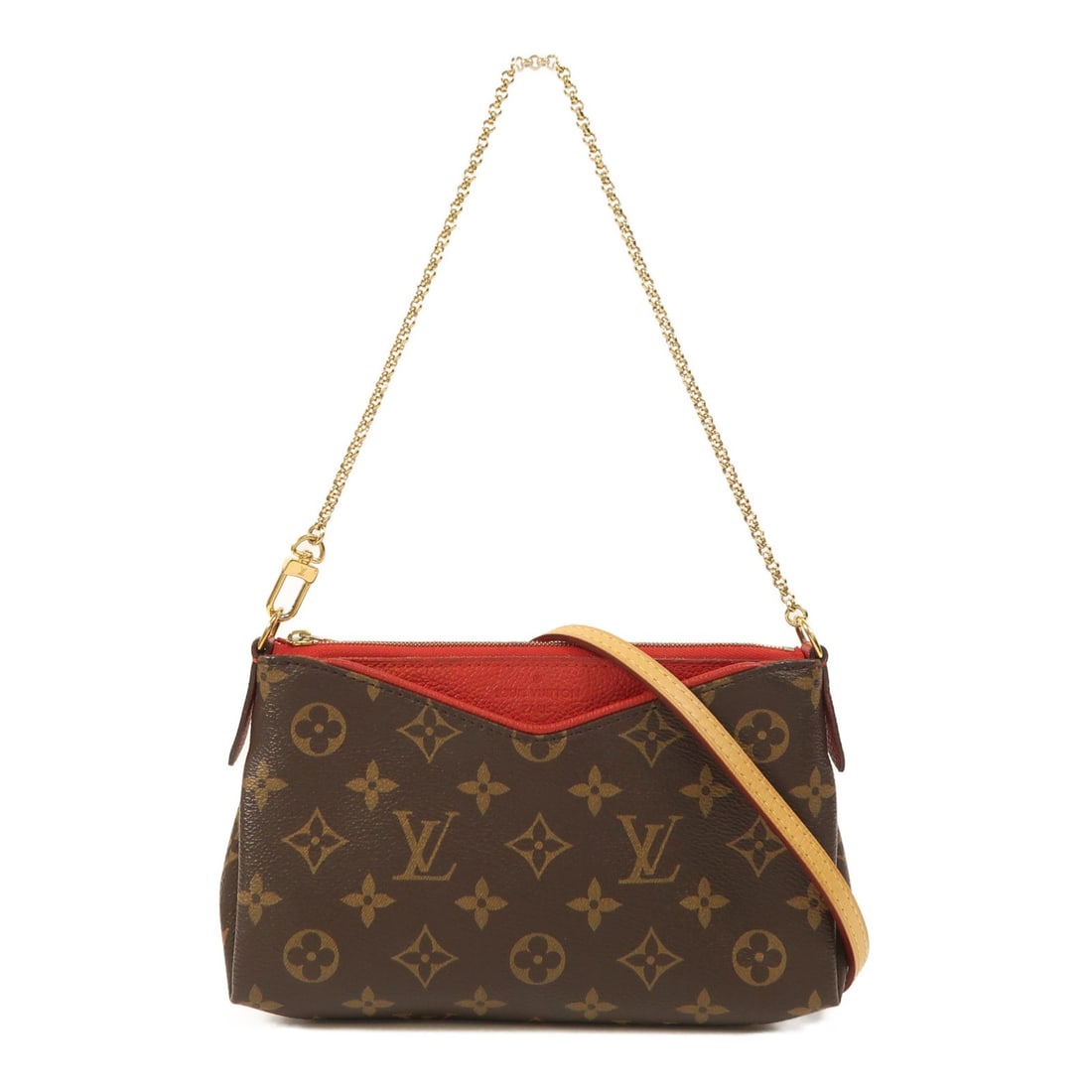 Louis Vuitton Pallas Monogram 2Way Chain Shoulder Clutch Bag M41638 Brown: Louis Vuitton Pallas Monogram 2Way Chain Shoulder Clutch Bag M41638 Brown This Louis Vuitton Pallas Clutch is a versatile 2-way chain shoulder bag. Crafted from brown PVC coated canvas in the iconic M