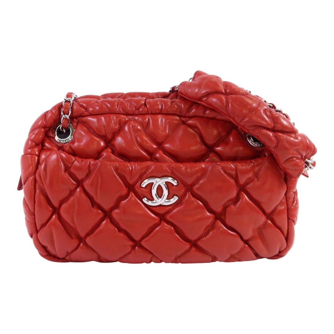 Red Lambskin CHANEL Shoulder Bag with CC Silver Hardware: Red Lambskin CHANEL Shoulder Bag with CC Silver Hardware This Chanel shoulder bag is crafted from red lambskin leather and features a classic chain strap design with silver-tone hardware. Made in Fran