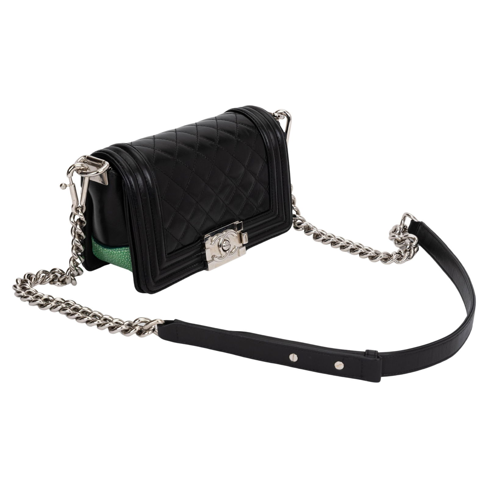 Chanel Black Green Stingray Small Boy Bag 21st Century Collection 17: Chanel Black Green Stingray Small Boy Bag 21st Century Collection 17 This exquisite Chanel Small Boybag is a stunning accessory crafted from luxurious black quilted lambskin leather, complemented by s