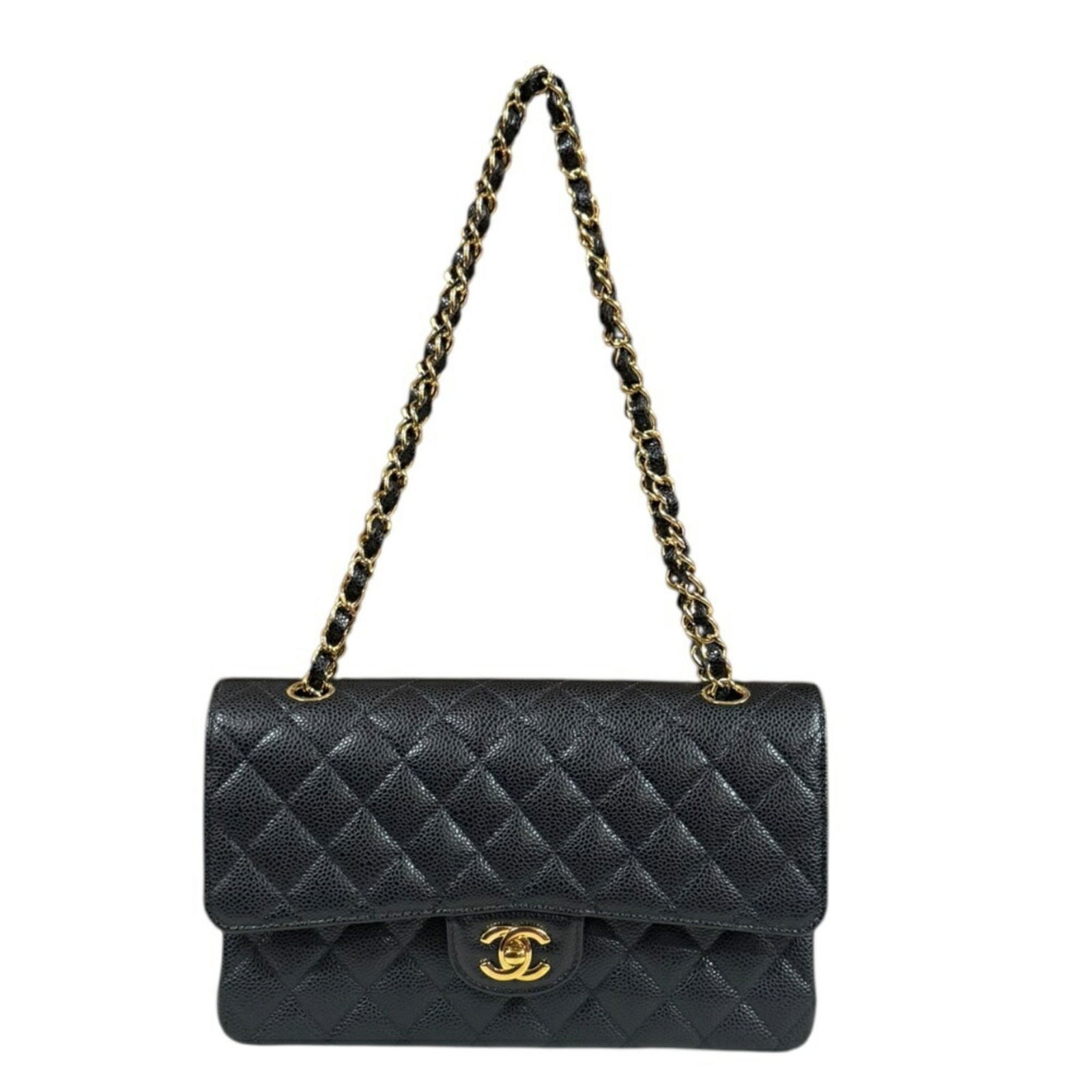 Chanel Timeless Black Leather Shoulder Bag 15cm x 25cm France: Chanel Timeless Black Leather Shoulder Bag 15cm x 25cm France This Chanel Timeless handbag features a classic black leather exterior with a versatile strap length that allows for comfortable wear. Cra