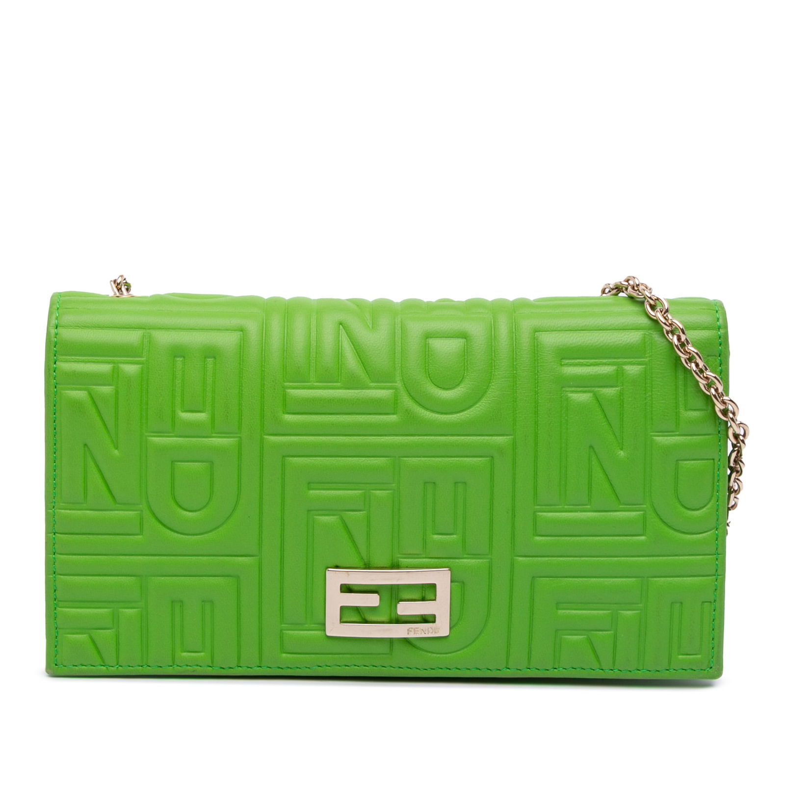 Fendi Green Nappa Logo Embossed Wallet On Chain Italy: Fendi Green Nappa Logo Embossed Wallet On Chain Italy This stylish Fendi crossbody bag is crafted from embossed nappa leather, showcasing a sophisticated green hue. The design features a detachable ch