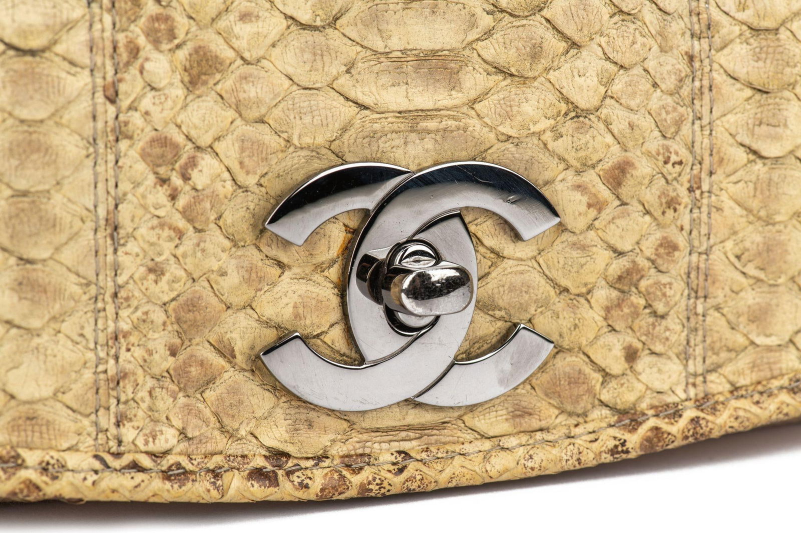 Chanel 2003-2004 Flap Shoulder Bag Python Canvas - 12