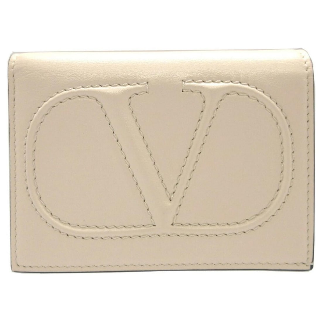White Leather Card Holder by Valentino Italy: White Leather Card Holder by Valentino Italy This Valentino wallet features a sleek white leather construction, offering a refined and versatile accessory suitable for any gender. Crafted in Italy, it