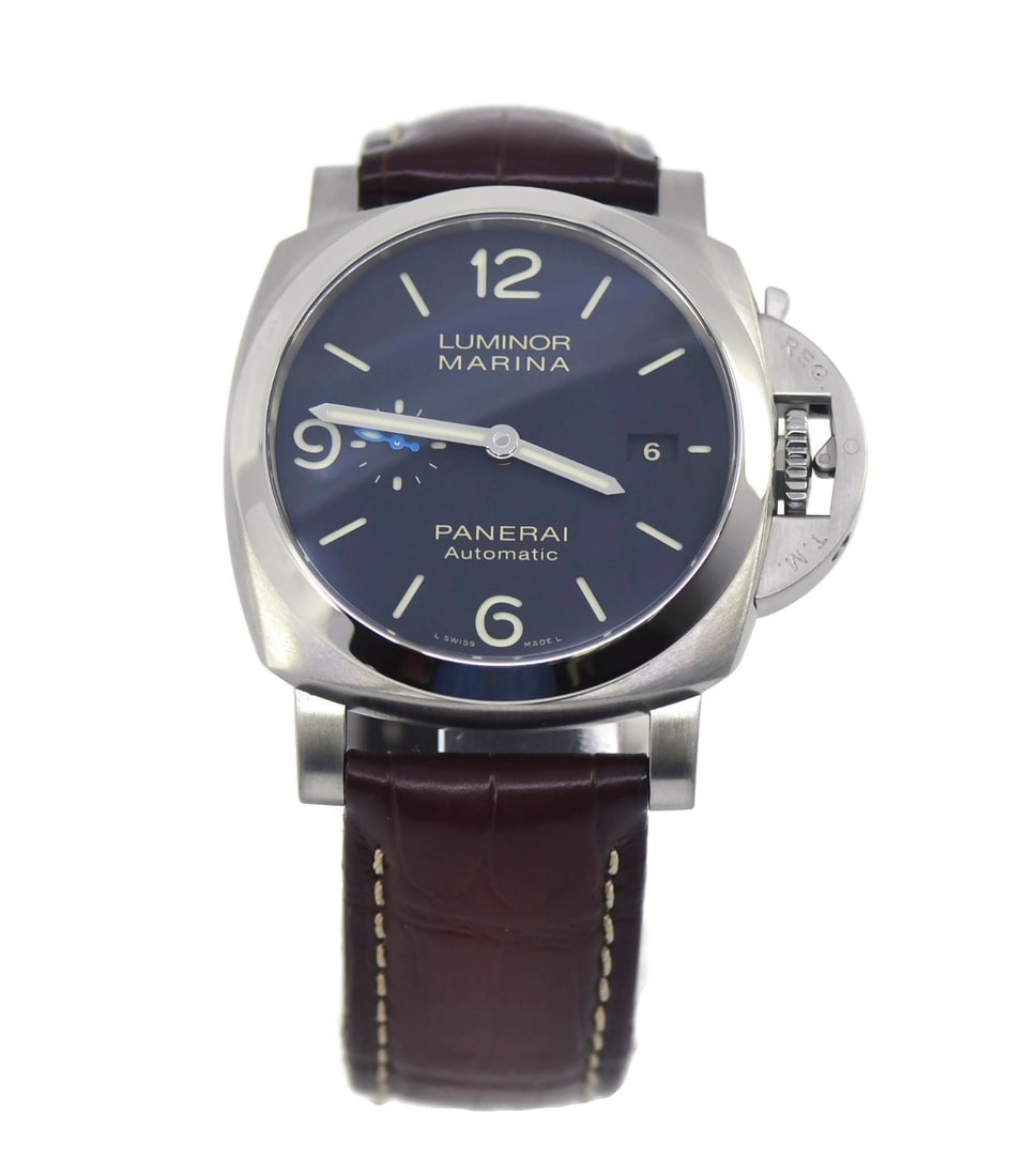 Panerai Luminor Marina PAM01312 44mm Stainless Steel Watch with Box: Panerai Luminor Marina PAM01312 44mm Stainless Steel Watch with Box The Panerai Luminor Marina 3 Days Stainless Steel Watch PAM01312 is a striking wristwatch that combines elegance with functionality.