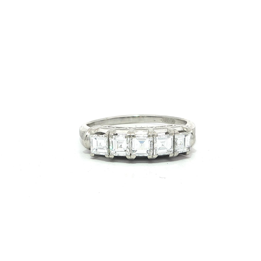 Vintage Platinum 1.23ctw Carre Diamond Stack Band Ring: Vintage Platinum 1.23ctw Carre Diamond Stack Band Ring This exquisite vintage band ring features five natural genuine diamonds in a stunning carre square step cut, totaling 1.23 carats. Each diamond i