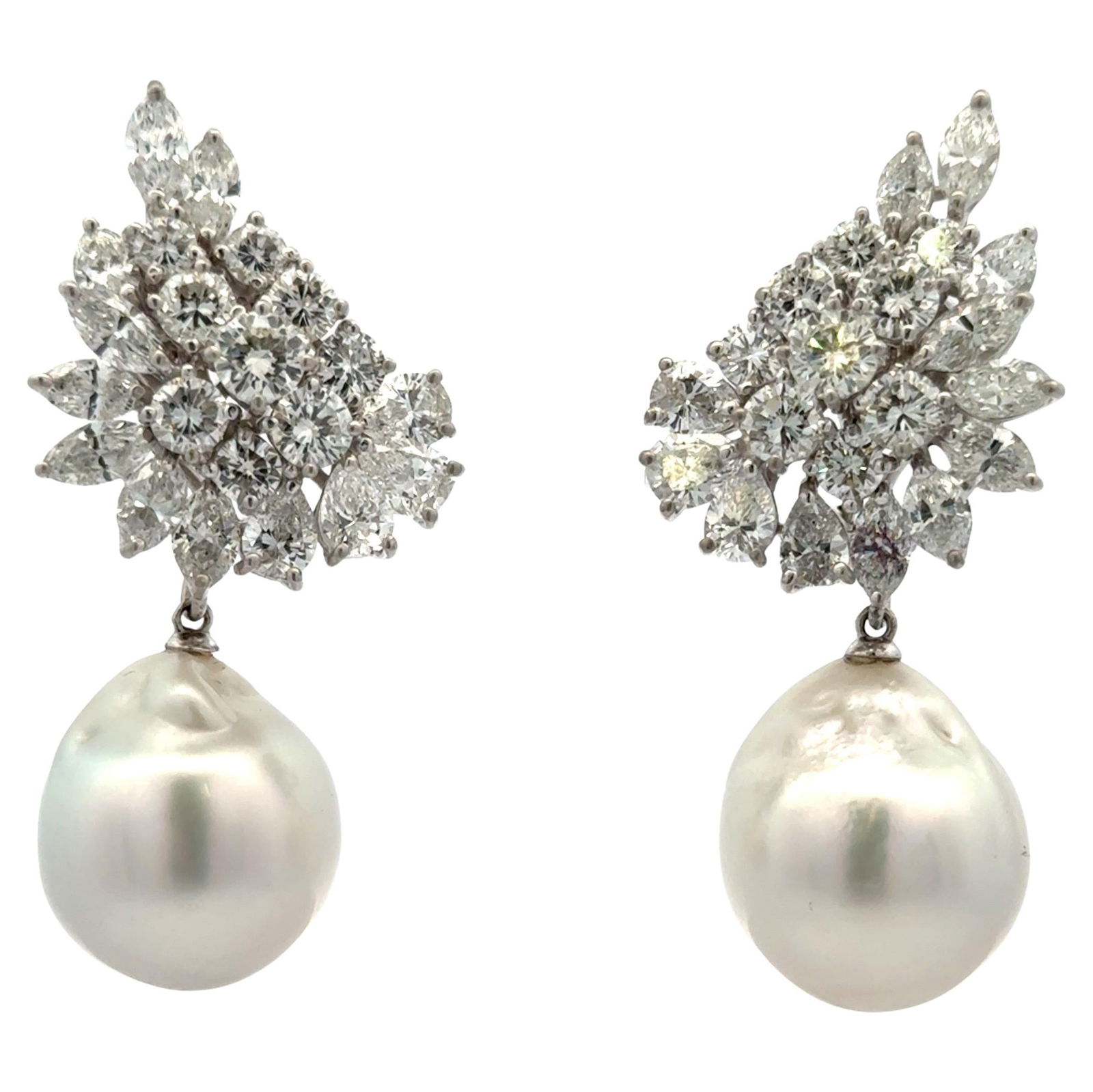 Harbor Diamonds Platinum South Sea Pearl Diamond Drop Earrings 12 Carats 15mm 2024: Harbor Diamonds Platinum South Sea Pearl Diamond Drop Earrings 12 Carats 15mm 2024 Elevate your elegance with these stunning Platinum South Sea Pearl Diamond Cluster Drop Earrings. Crafted in lustrous