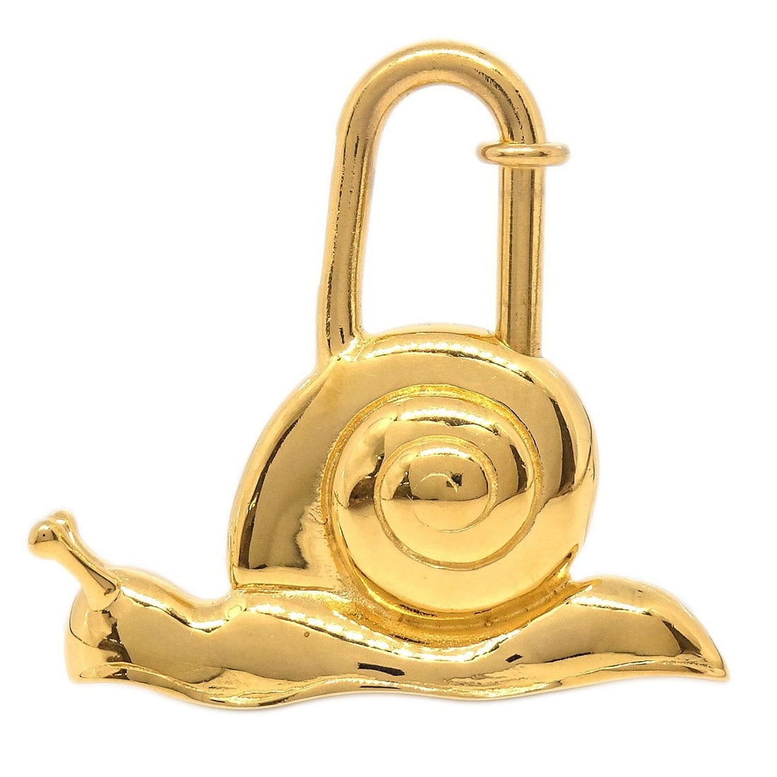 Hermes 1995 Annee De la Route Snail Gold Tone Cadena Charm: Hermes 1995 Annee De la Route Snail Gold Tone Cadena Charm This is a vintage Hermes charm from the 1995 Annee De la Route collection, featuring a snail motif. Crafted in a gold-tone finish, this colle
