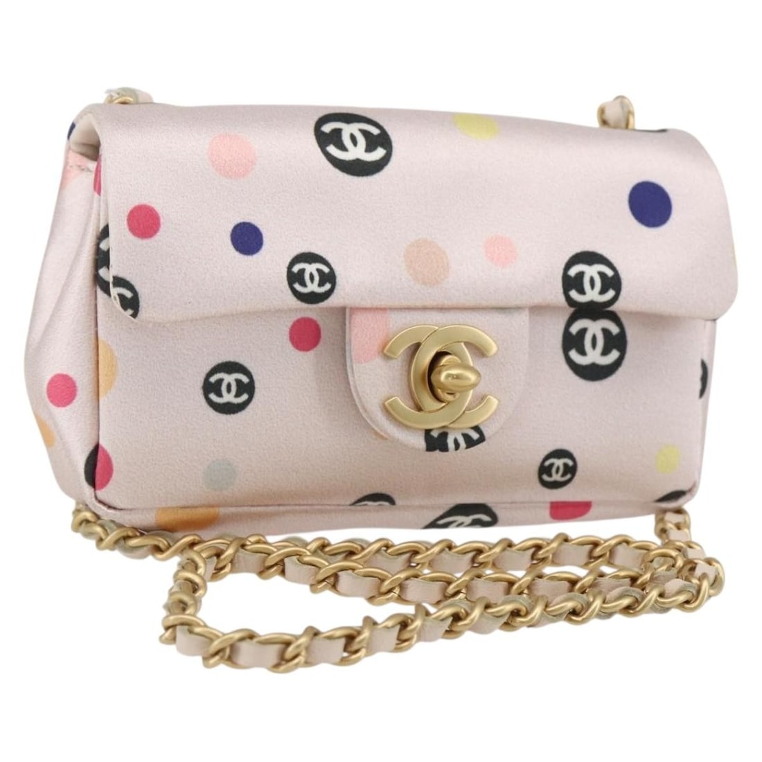 CHANEL Satin Shoulder Bag Pink Gold CC Auth 158926SAM: CHANEL Satin Shoulder Bag Pink Gold CC Auth 158926SAM This exquisite CHANEL Chain Shoulder Bag is crafted from high-quality satin in a stunning pink and gold color combination. Measuring approximately