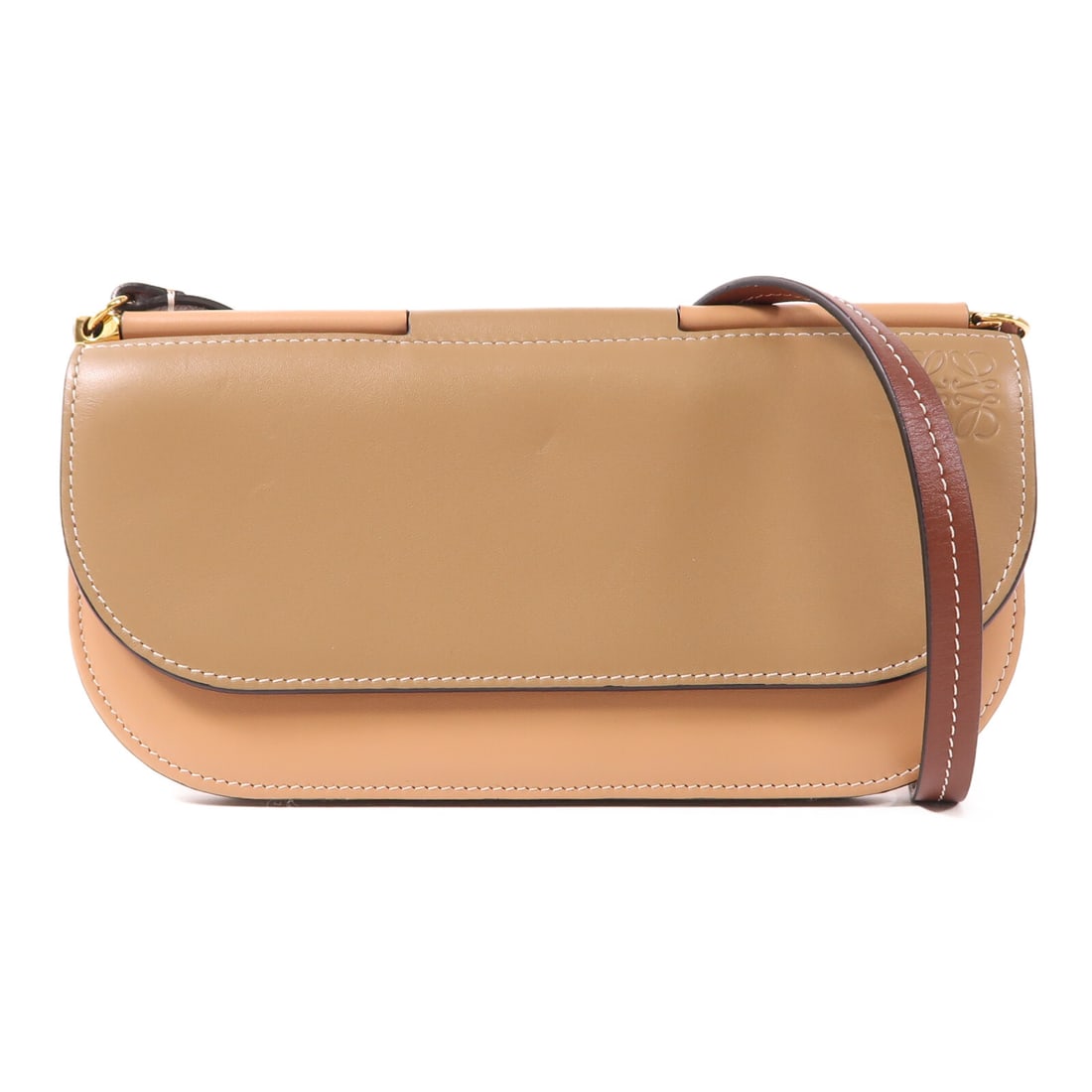 LOEWE Gate Pochette Shoulder Bag Calfskin Leather Beige: LOEWE Gate Pochette Shoulder Bag Calfskin Leather Beige This LOEWE Gate Pochette Shoulder Bag is a stylish accessory crafted from high-quality calfskin leather in a sophisticated beige hue. Designed f